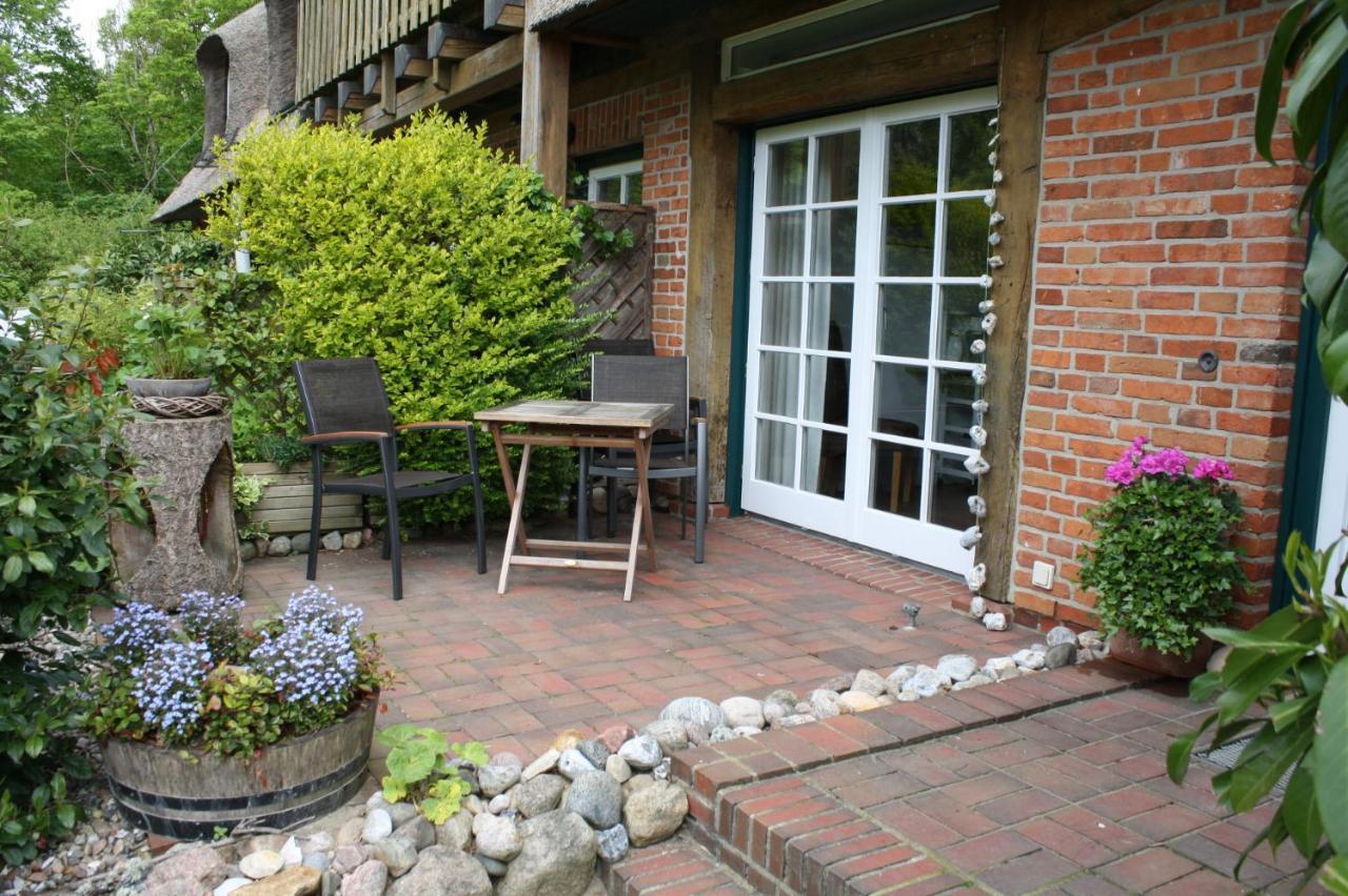 Reethus Stoefs Apartment Behrensdorf Exterior photo