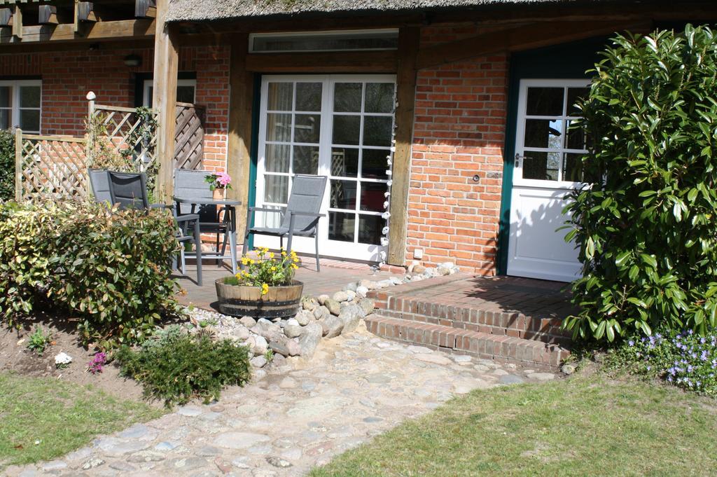 Reethus Stoefs Apartment Behrensdorf Exterior photo